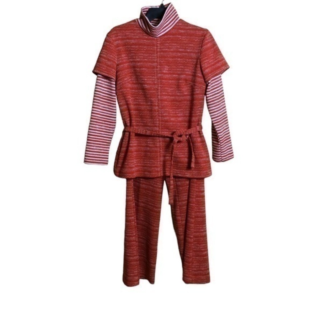 Vintage 60s/70s, Flutterbye orange, belted leisure suit. See measurements